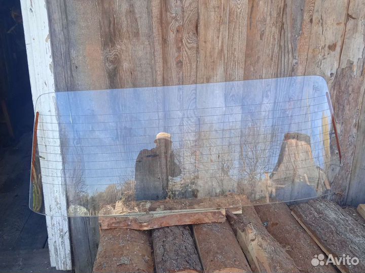 Заднее стекло ваз 2107