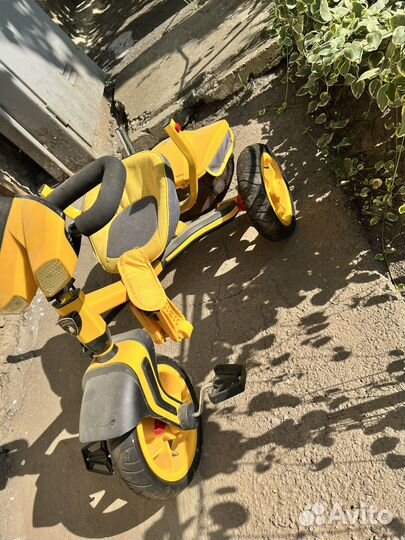 Детское велокресло lamborghini L2