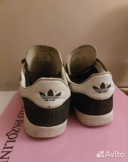 Кроссовки adidas gazelle