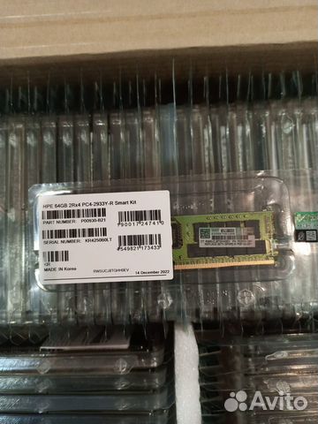 Планки памяти P00930-B21 и LTO-8 Q2078A