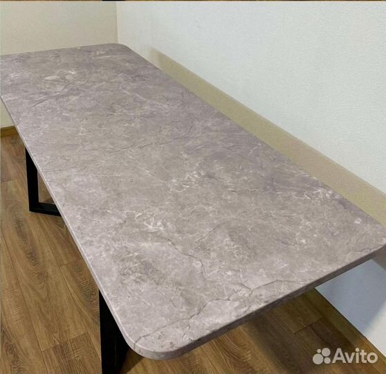 Компьютерный стол 'Routine Equivalent'