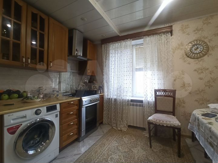 4-к. квартира, 80 м², 3/5 эт.