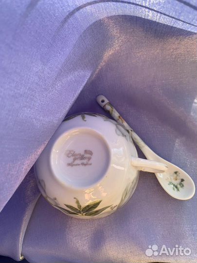Набор фарфоровая чайная чашка и ложечка новые