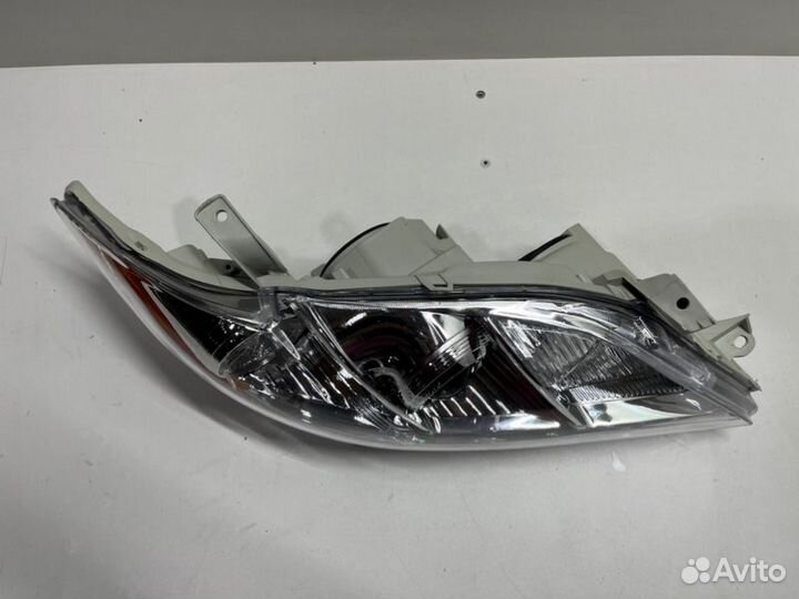 Фара передняя правая Toyota Camry V40 2006-2009