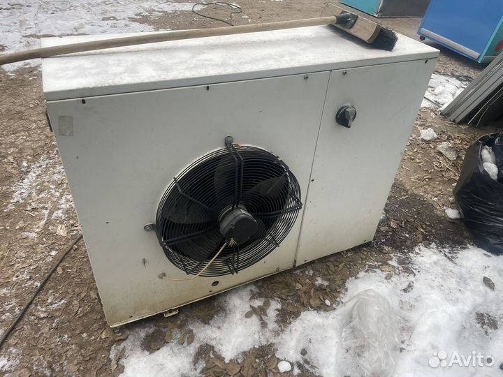 Компрессорной конденсаторный блок б/у