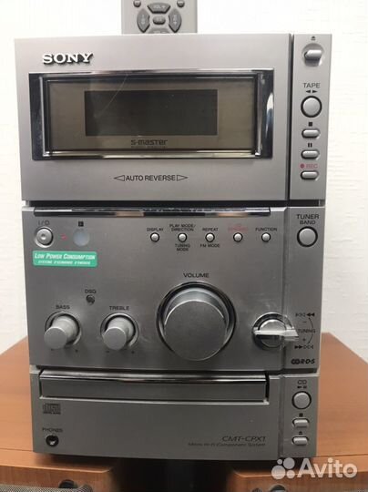 Музыкальный центр sony