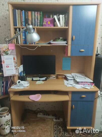 Стол письменный / компьютерный