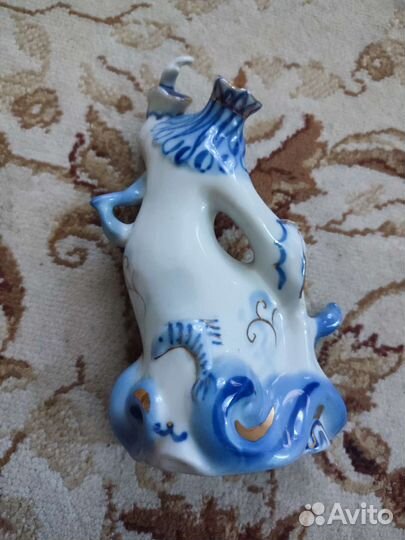 Статуэтка Нептун