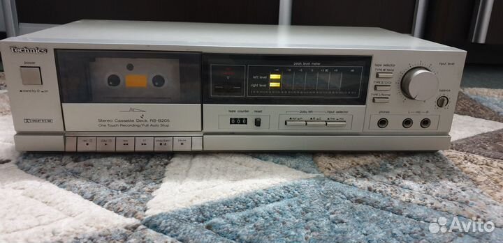Кассетный магнитофон Technics