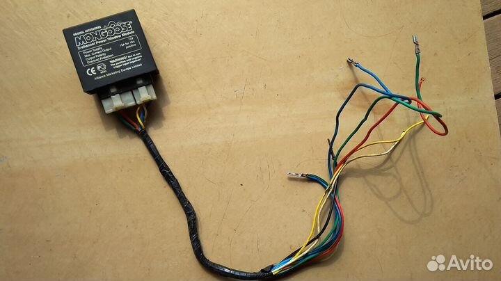 Доводчик стеклоподъемников