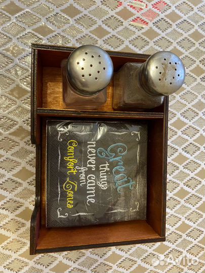 Салфетница из дерева