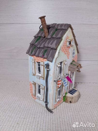 Домик кукольный