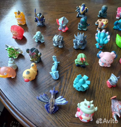 Покемон фигурки 70 шт,куплены в Японии