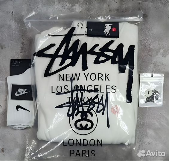 Худи Stussy
