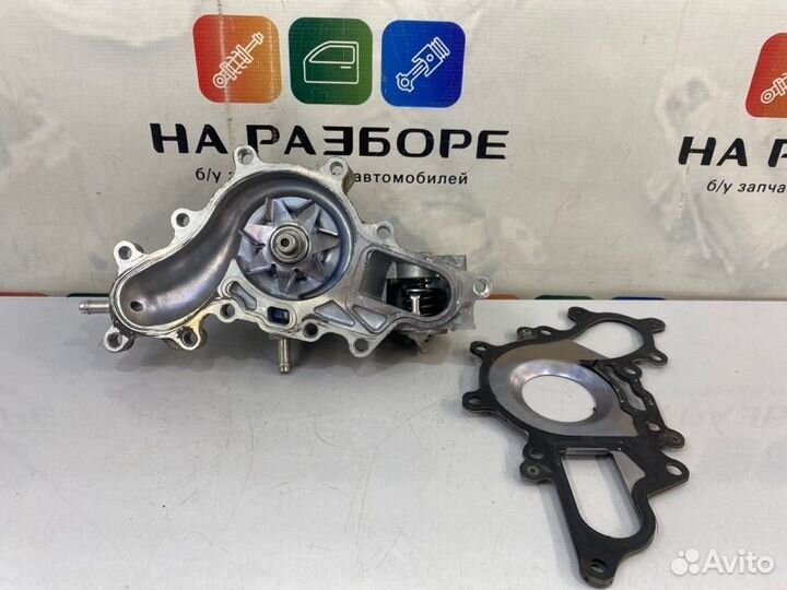 Помпа Toyota Land Cruiser 200 1VD-FTV 2014