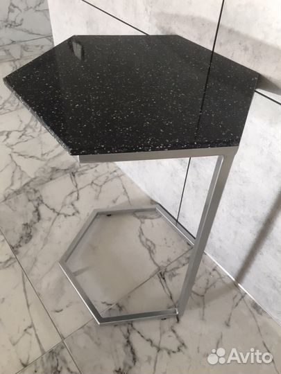 Стол журнальный