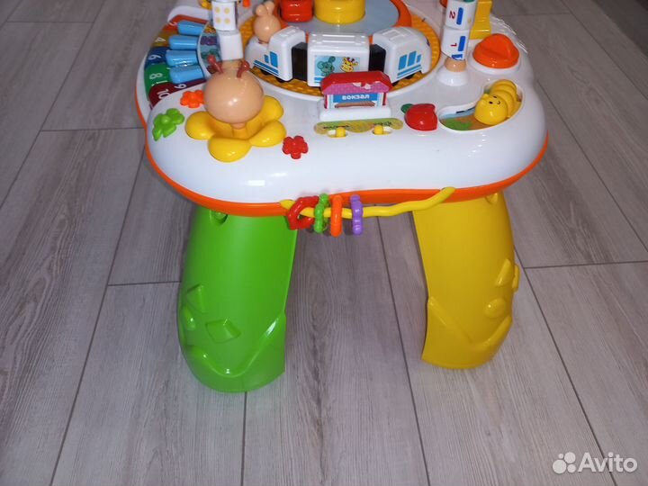 Столик игровой