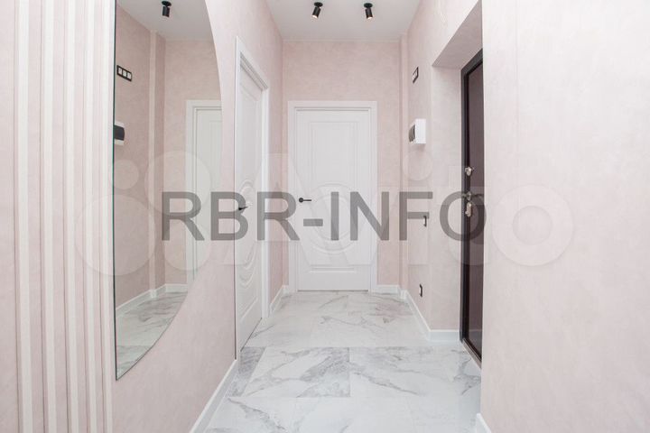 2-к. квартира, 60 м², 14/17 эт.