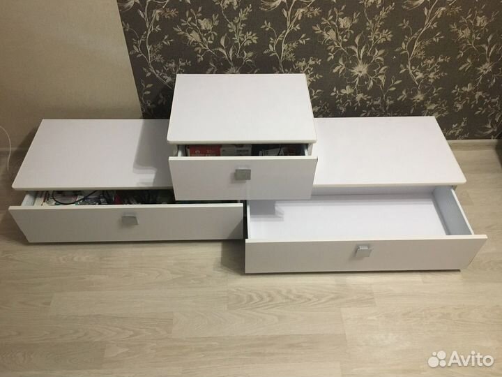 Тумба в гостиную