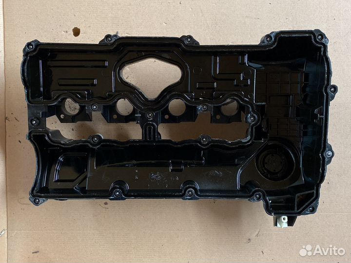 Bmw е 60 клапанная крышка от 2,0 бензин