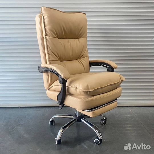 Компьютерное игровое (геймерское) кресло. Новые