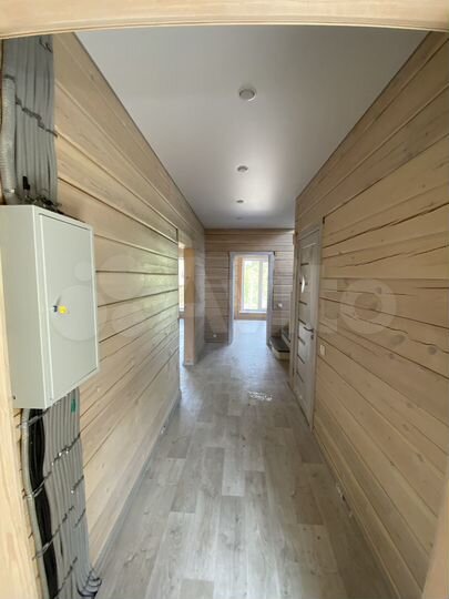 Дом 215 м² на участке 15 сот.