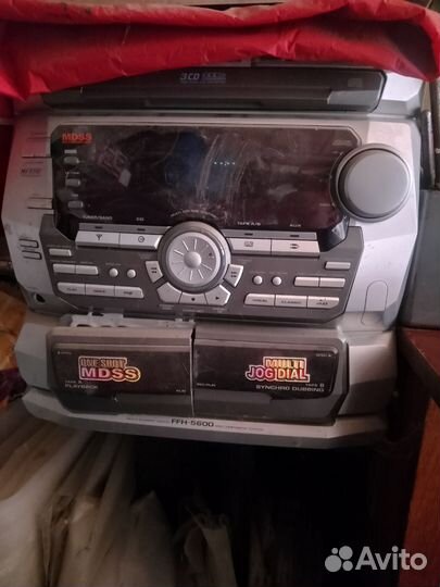 Музыкальный центр LG