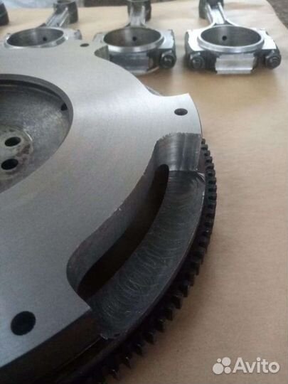 Шатуны 405,406. Маховик