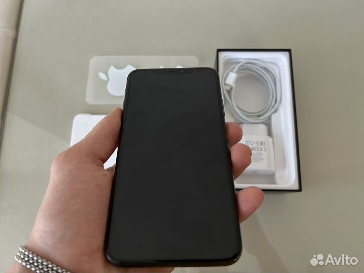 iPhone 11 Pro Max, 256 ГБ