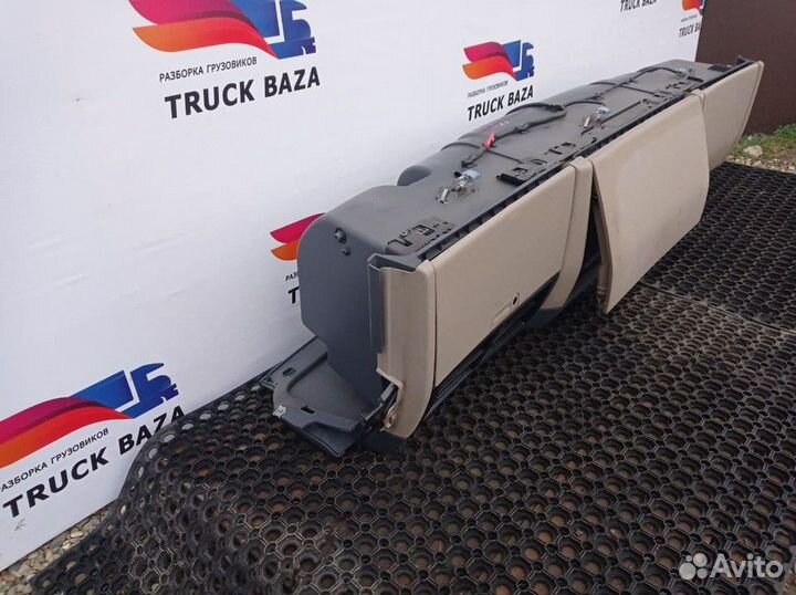 Консоль кабины верхняя Scania 5-series