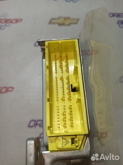 Блок управления SRS Toyota Camry 55 2.5 2017