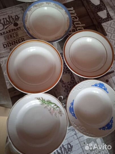 Фужеры, кружки, сахарница