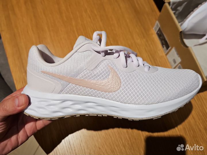 Кроссовки Nike revolution 6