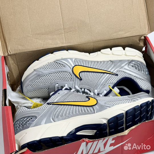 Кроссовки Nike Zoom Vomero 5 MS