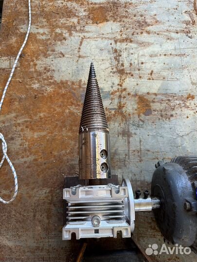 Конусный дровокол