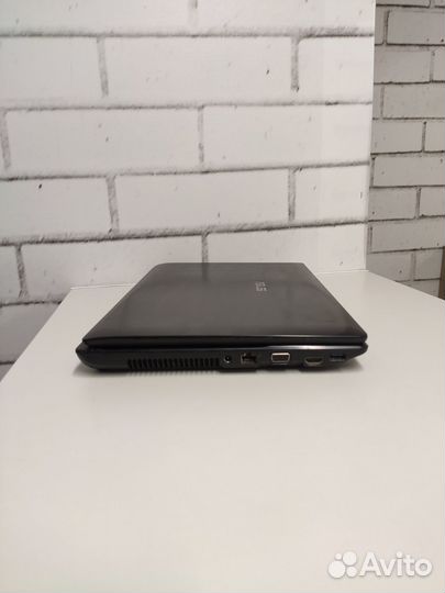 Игровой ноутбук i5, 1Gb видеокарта