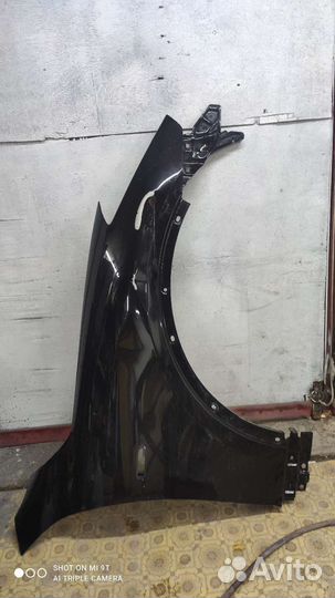 Крыло переднее правое infinity ex25