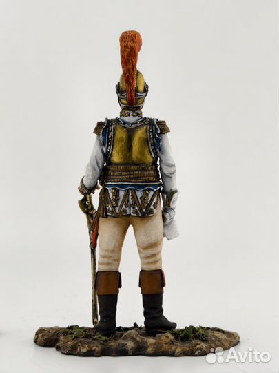 Оловянная фигурка 