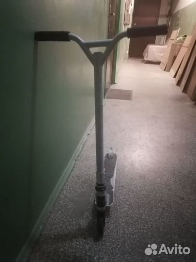 Продам трюковой самокат