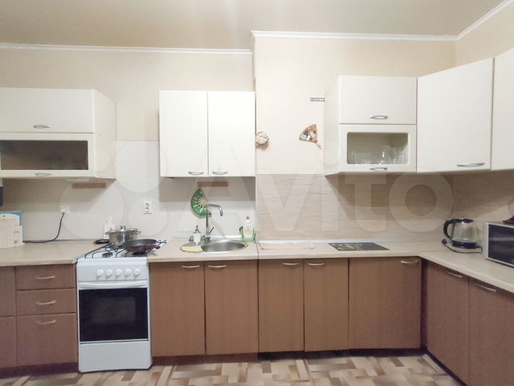 2-к. квартира, 56 м², 3/12 эт.