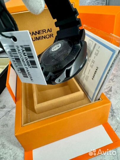 Механические часы Panerai luminor