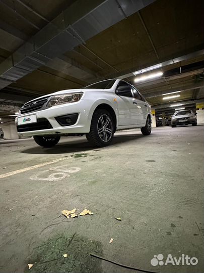 LADA Granta 1.6 МТ, 2016, 145 000 км