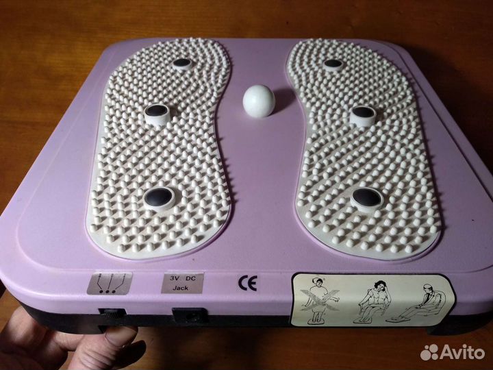 Магнитный вибромассажер для ног Meditech MK-828