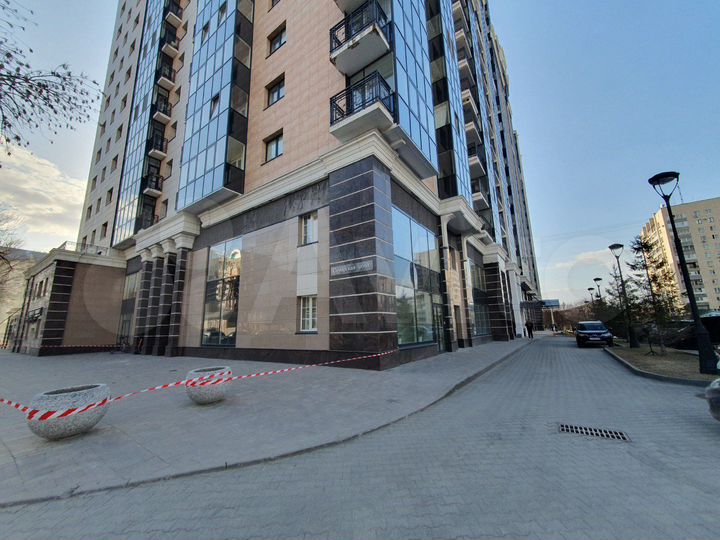 Сдается в аренду нежилое помещение 200 кв.м