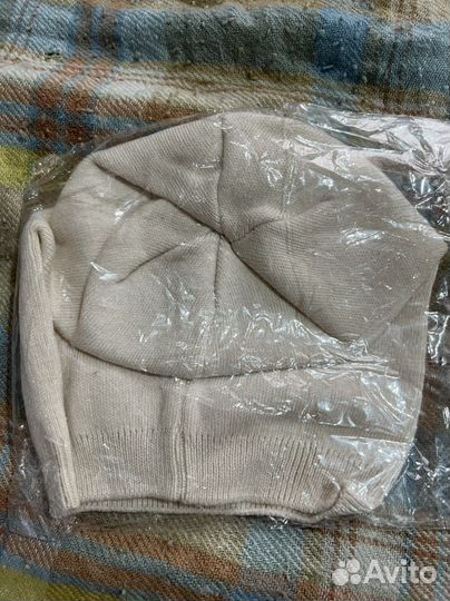 Шапка новая