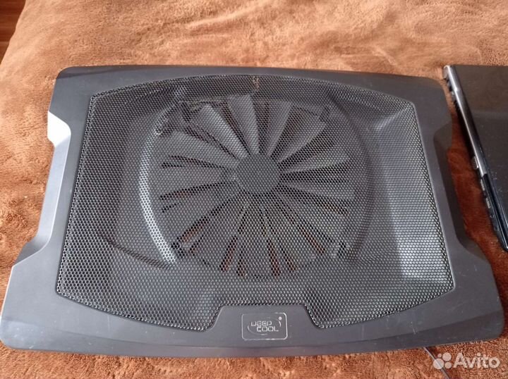 Ноутбук Acer v3-551g-10466G75Makk