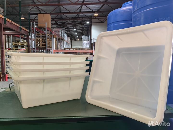 Ящик пластиковый