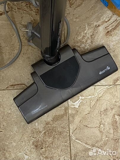 Вертикальный пылесос