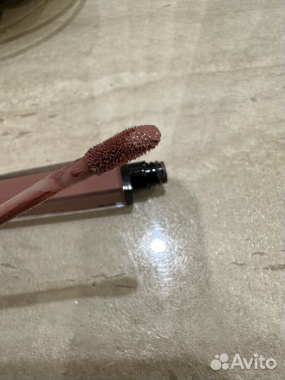 Блеск помада для губ