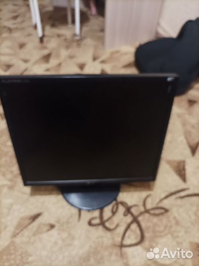 Монитор lg